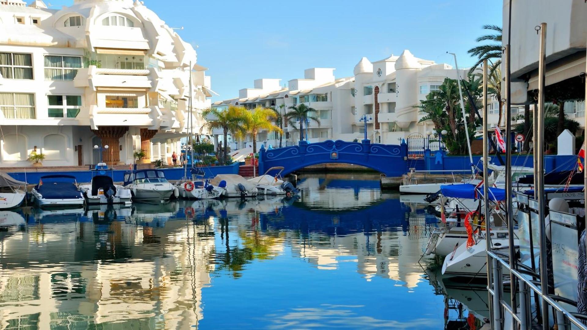 Comfy And Cozy Stay Piscis Benalmádena Exteriér fotografie